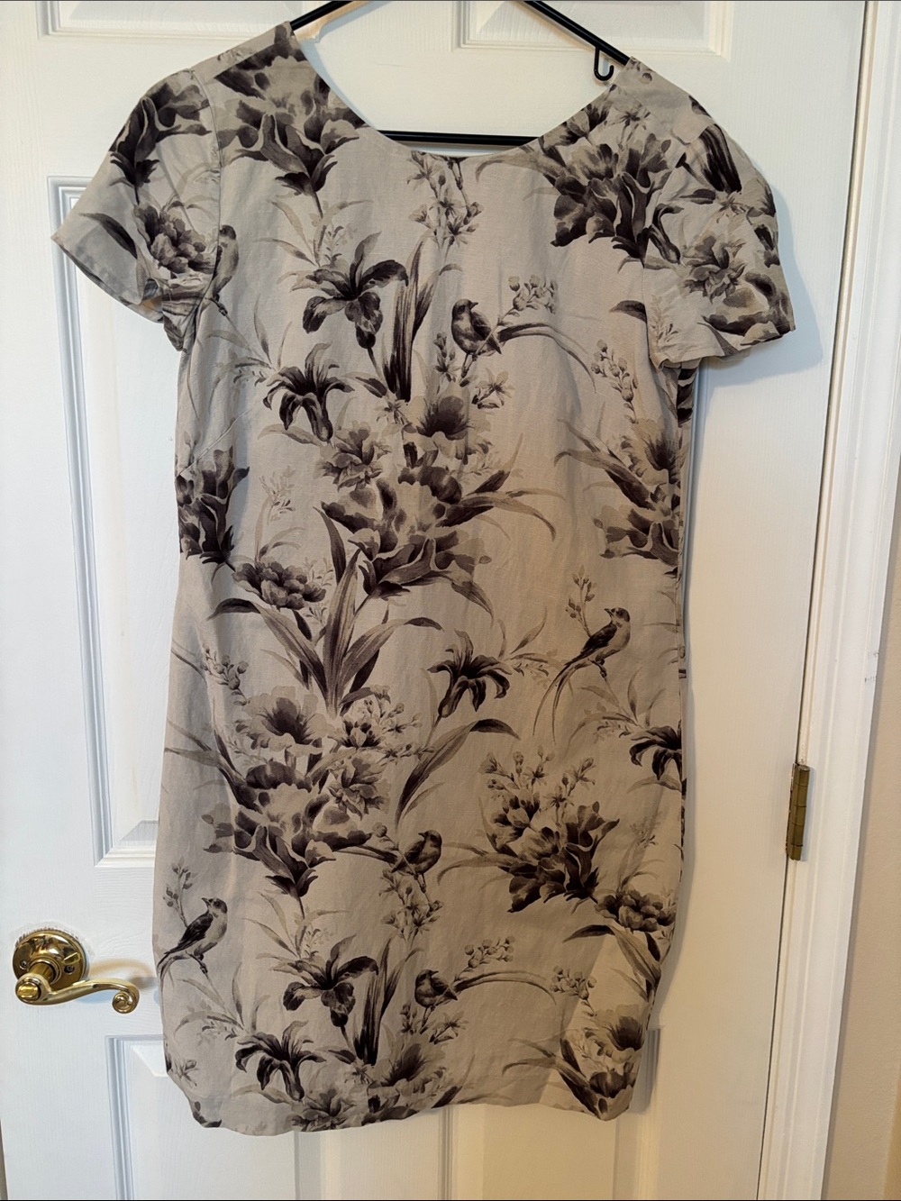 LOFT Neutral Floral & Bird Print Shift Dress in Taupe and Charcoal